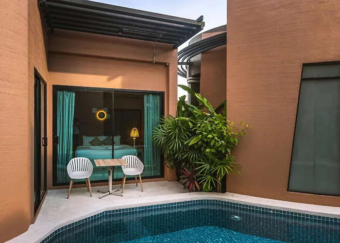 Rachabhura Hotel 5*