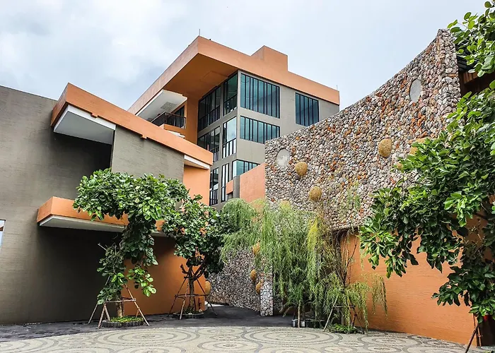 Hotel Rachabhura 5*